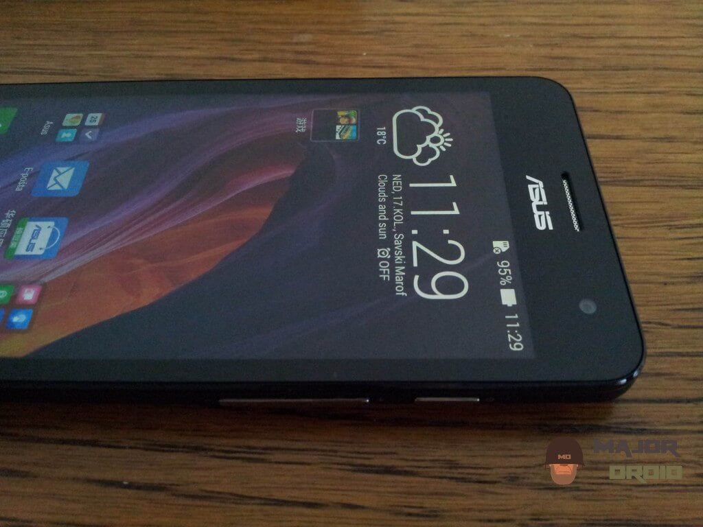 zenfone 5 display