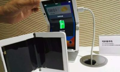 foldable smartphone