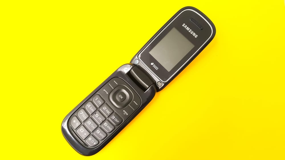 Samsung flip phone