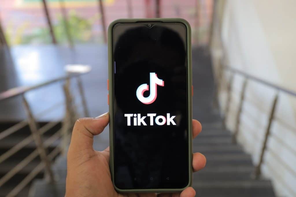 how to delete repost on tiktok